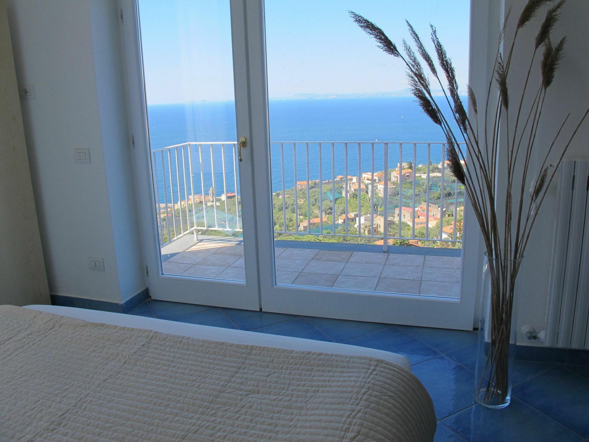 Antonio Bed & Breakfast 3*